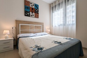 2 bedrooms, WiFi, bed sheets