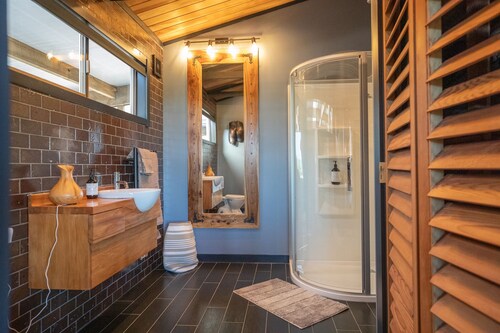 Holiday Bliss - Tirau, Piarere