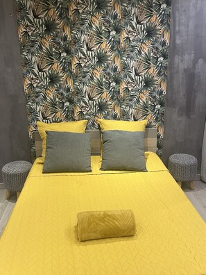 1 chambre, fer et planche à repasser, Wi-Fi, draps fournis