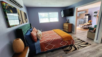 1 bedroom, iron/ironing board, WiFi, bed sheets