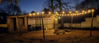 Romantic 1bed/1bath self-cont. apart. for 2 Adelaide Hills, wineries & Hahndorf.