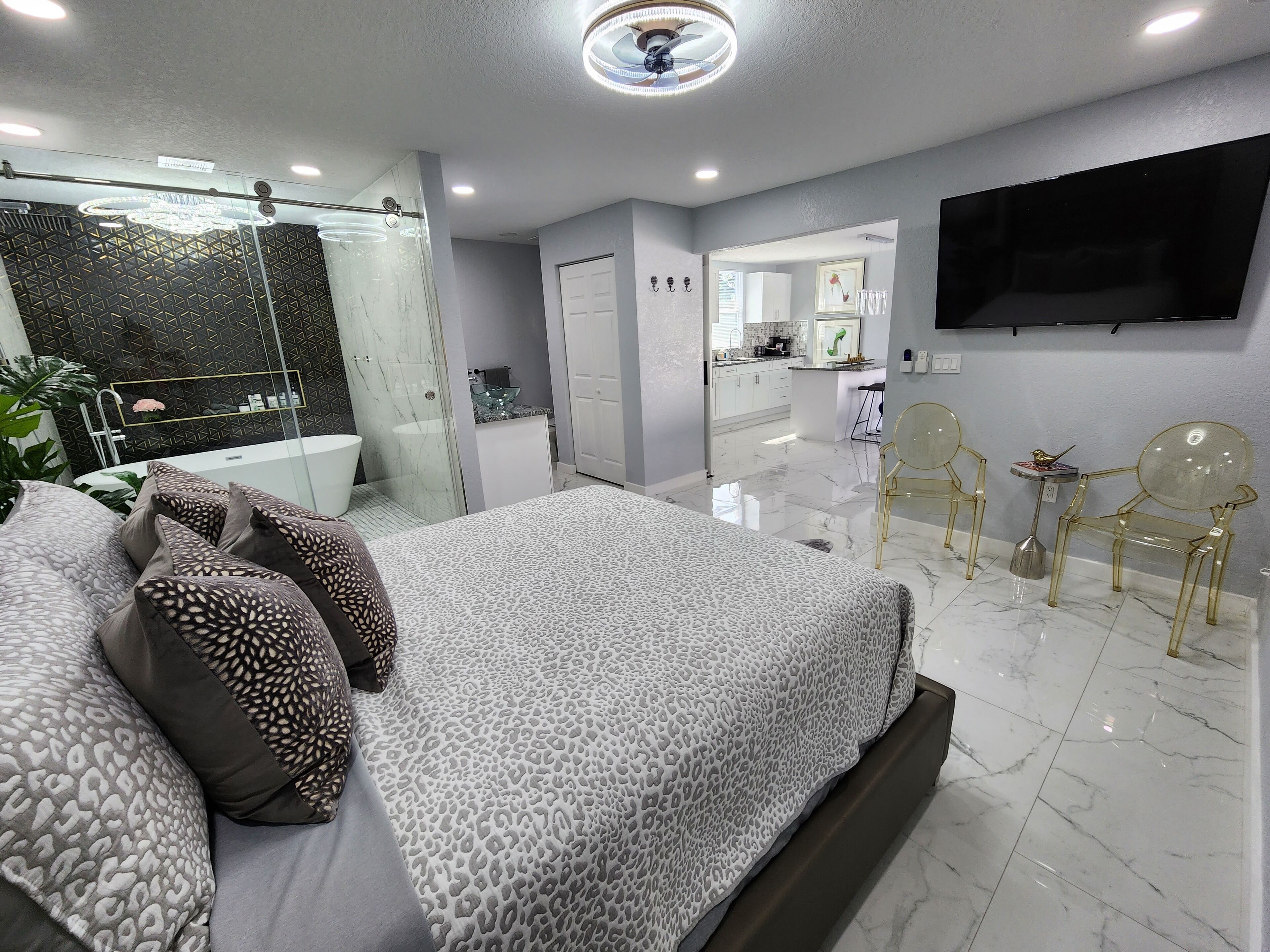 1 bedroom, iron/ironing board, WiFi, bed sheets