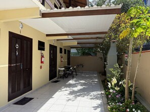 Outdoor dining - Ancoragem (Bombinhas)