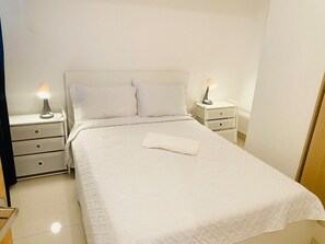 Apartment | Iron/ironing board, free WiFi