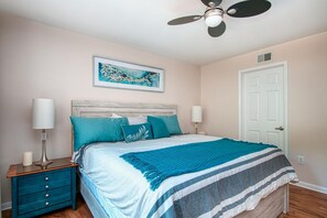 1 chambre, fer et planche à repasser, lit parapluie, Wi-Fi gratuit