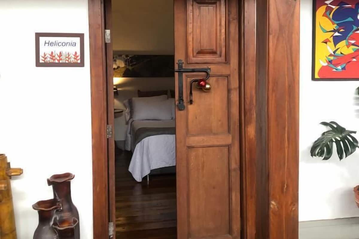 Basic Room, 1 Double Bed | 1 bedroom, individually decorated, individually furnished, free WiFi