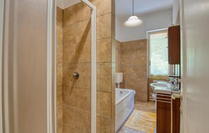 Bathroom - 2 bedroom beautiful apartment in Stresa (Stresa)