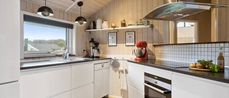 Réfrigérateur, lave-vaisselle