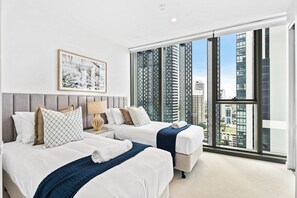 Apartment, 3 Bedrooms - Signature Broadbeach - GCLR (Broadbeach)