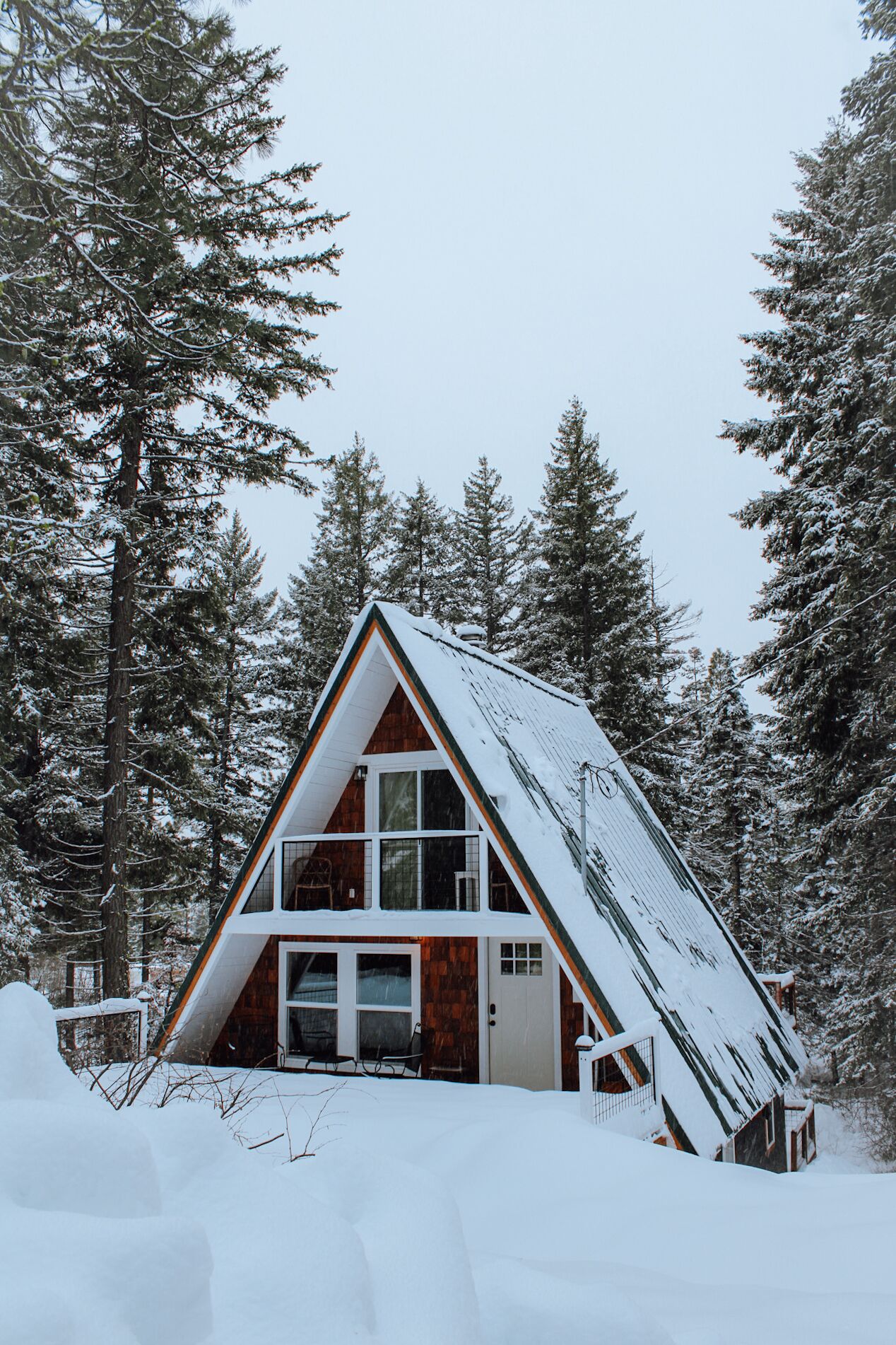 A Frame Cabin walking distance to Cle Elum Lake