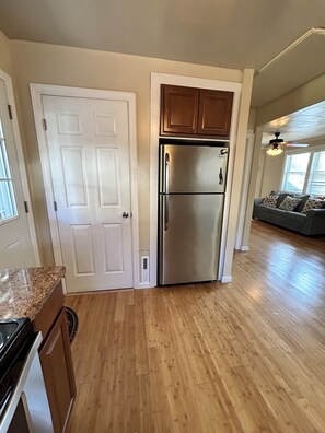 Interior - The Ronkonkoma Bungalow (Ronkonkoma)