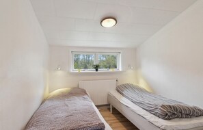 3 Schlafzimmer, Reisekinderbett, kostenloses WLAN