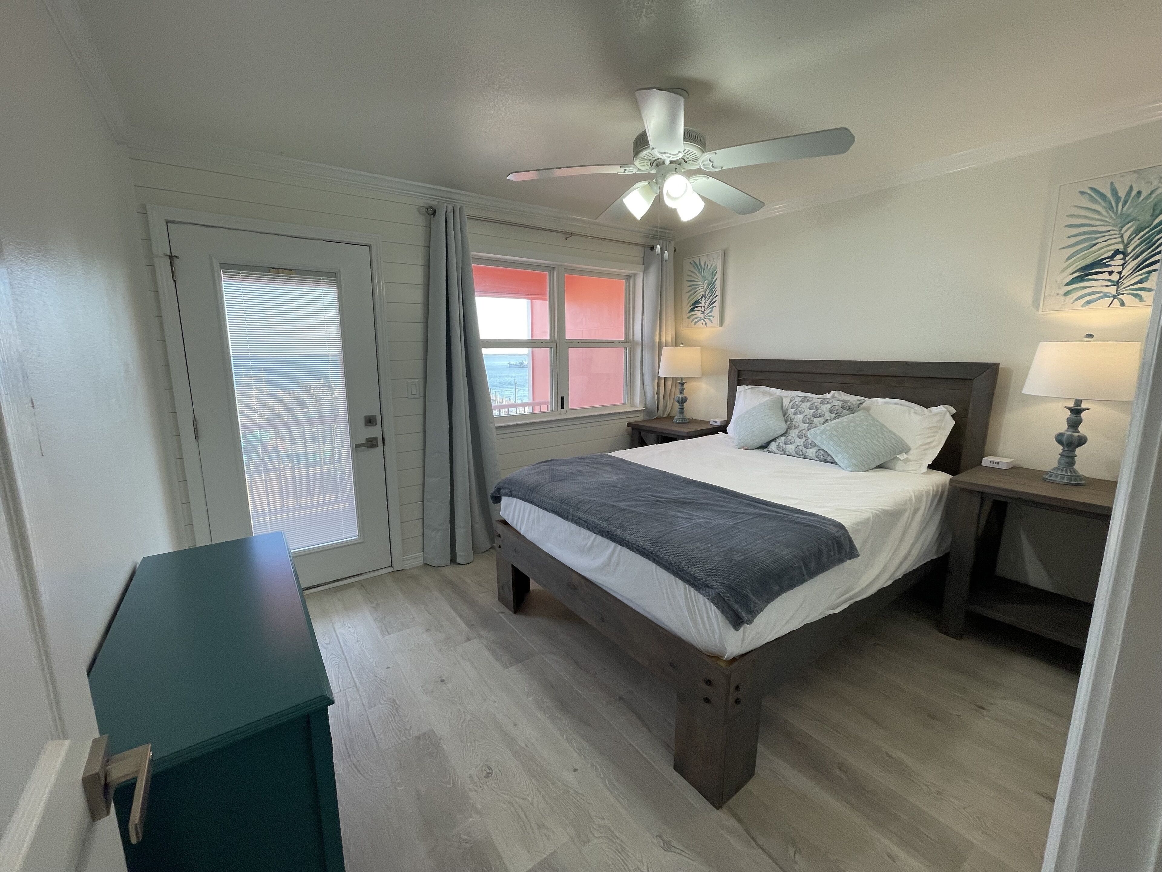 3 camere, ferro/asse da stiro, Wi-Fi gratuito, lenzuola