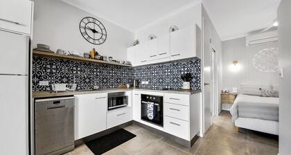 Modern Luxury Studio