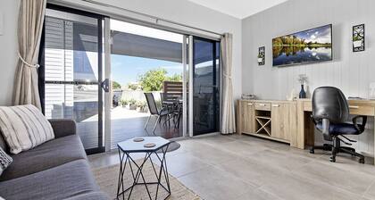 Modern Luxury Studio