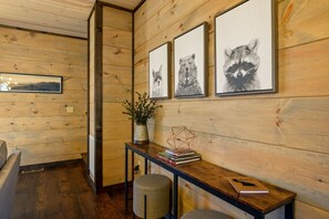 Interior - Spacious Cabin~Entire floor of entertainment-Game/Movie Room, Fire Pit, Hot Tub  (Gatlinburg)