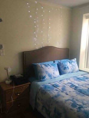 1 chambre, bureau, fer et planche à repasser, Wi-Fi