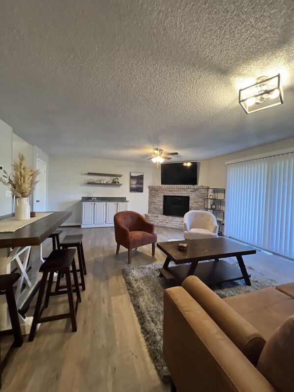 TV connectée, cheminée