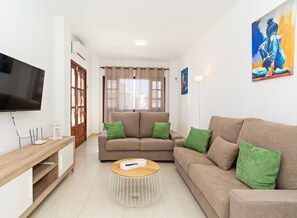 TV - Plus Apartment Sonora Beach Playa Blanca BY PVL (Playa Blanca)