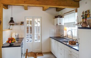 Kühlschrank, Herdplatte, Geschirrspüler