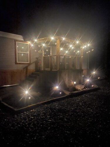 COME SEE US AT JENNY'S FARMHOUSE ! FUN FOR EVERYONE ! ALWAYS SOMETHING TO DO !