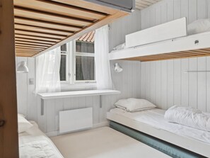 2 bedrooms, WiFi - "Julkil" - 250m from the sea by Interhome (Væggerløse)