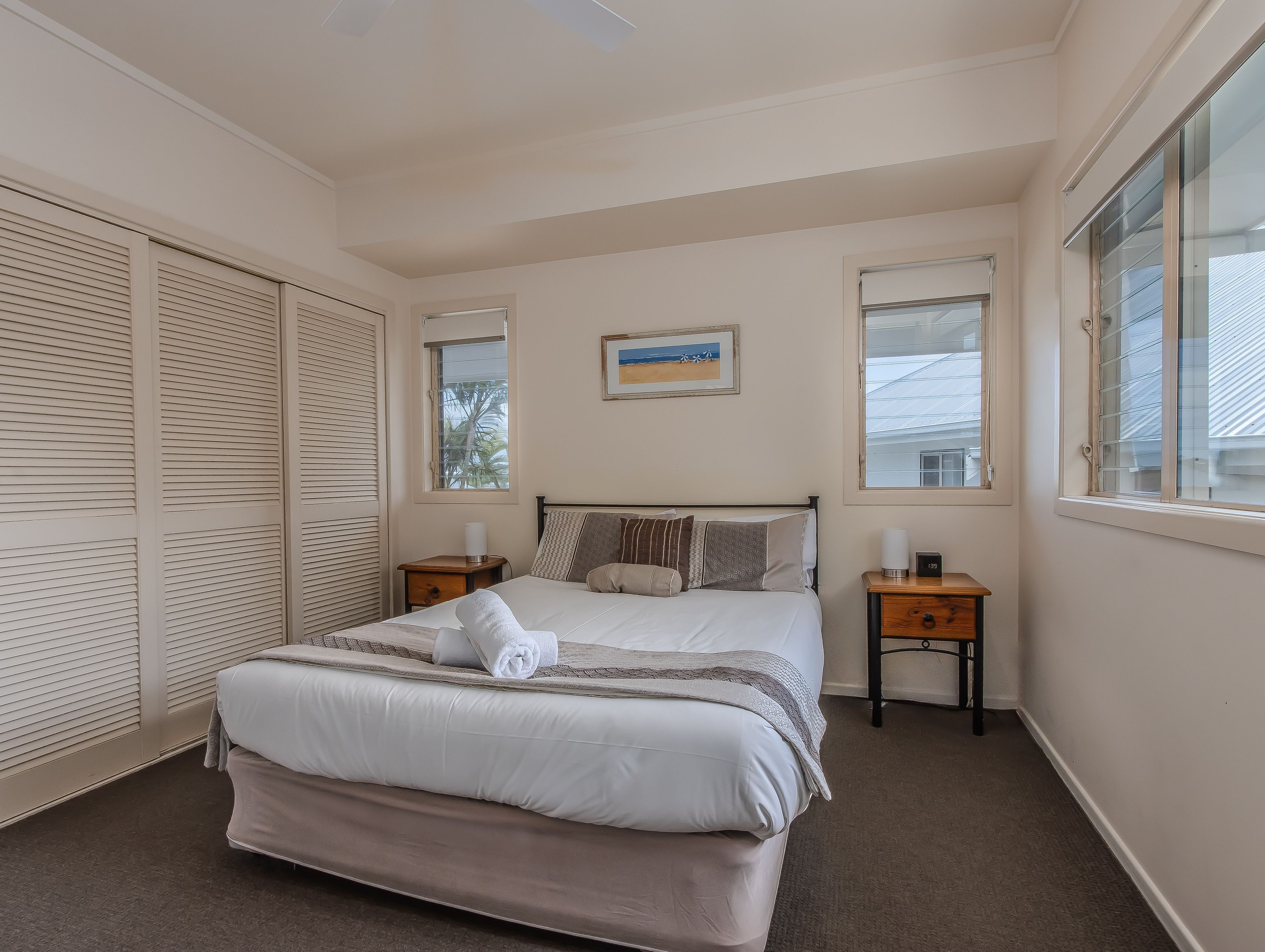 2 bedrooms, iron/ironing board, WiFi (free), bed sheets