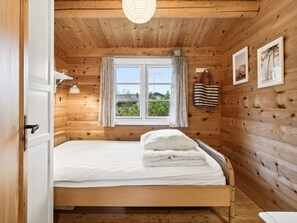 3 bedrooms, internet
