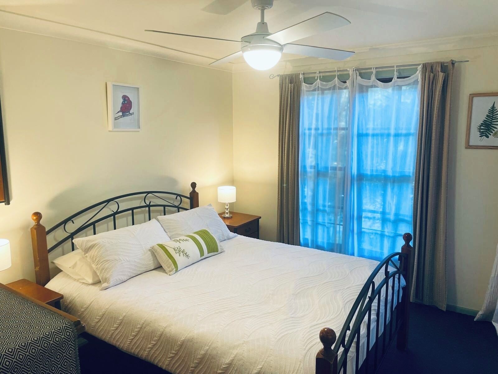 2 makuuhuonetta, vuodevaatteet