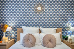 3 habitaciones, tabla de planchar con plancha, wifi y ropa de cama 