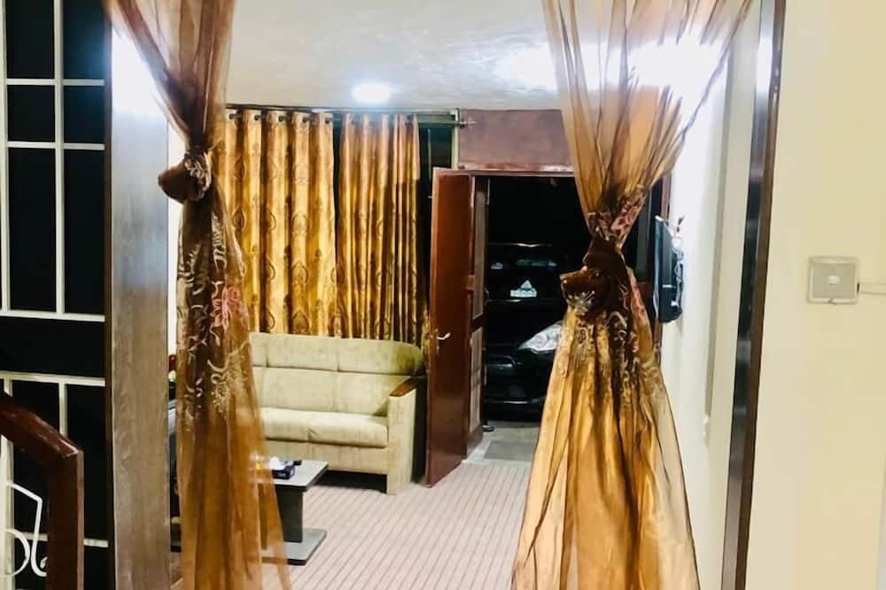 Luxury Moon Guest House