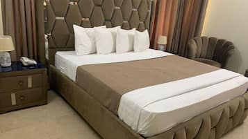 Quarto casal luxo | 1 quarto, Wi-Fi de cortesia