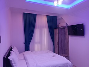Habitació doble o amb dos llits individuals estàndard | Wifi gratuïta