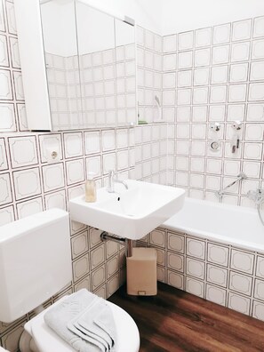 Hair dryer, towels - Ferienwohnung 45 qm, für 2 Personen (Inzell)