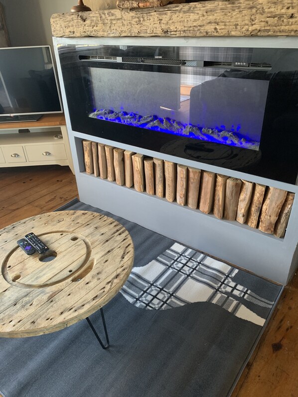 Property grounds - Captivating 1-bed Cottage in Halifax (Halifax)