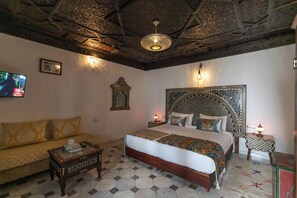 Chambre Tradition | Minibar, bureau, Wi-Fi gratuit, draps fournis