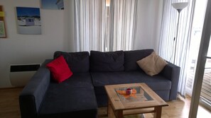 Tv, dvd-spelare och en stereo