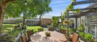 Three Bedroom House with Ocean Views