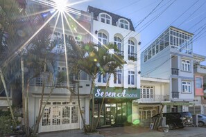 Front of property - Seven A Hotel (Da Lat)