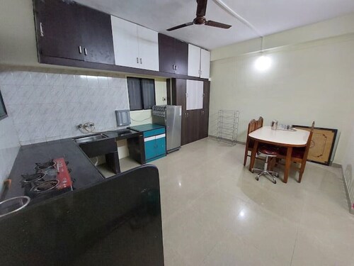 Huge fully furnished 1BHK in centre of the city!