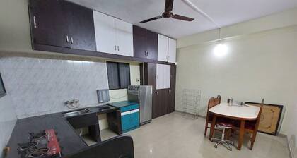 Huge fully furnished 1BHK in centre of the city!