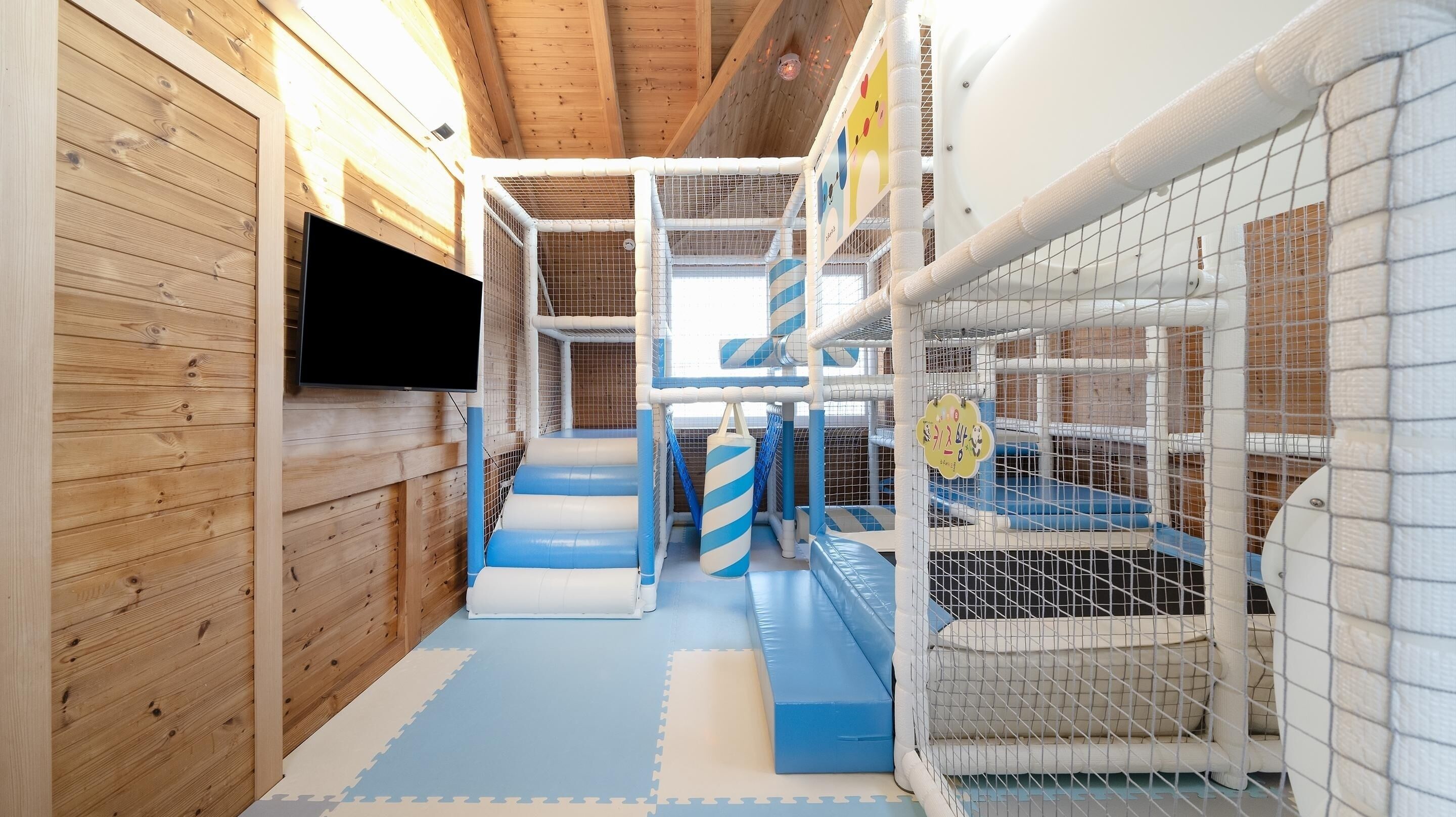 Perushuone, 1 makuuhuone (301 Room) | 1 makuuhuone, ilmainen Wi-Fi