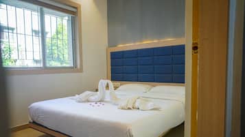 Standard Apartment, 1 Bedroom | 1 bedroom, individually furnished, desk, free WiFi