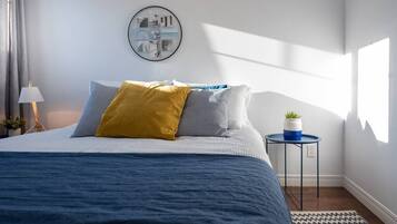 4 makuuhuonetta, silitysrauta/-lauta, Wi-Fi