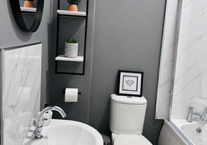 Apartment | Bathroom | Separate tub and shower, deep soaking tub, hair dryer, towels - The Jewel Box Birmingham City Apartment (Birmingham)