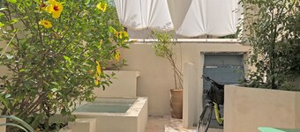 Charmante Maison, Vieux Hyères Sous la Villa Noailles et du Parc Saint Bernard
