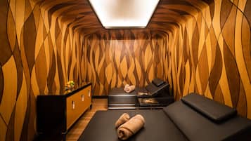 Sauna, steam room, massages