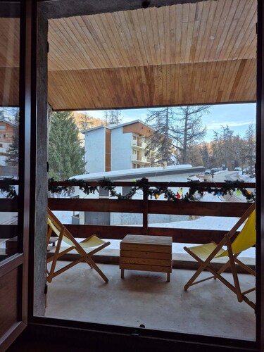 VARS LES CLAUX - CHALET TOUT EQUIPÉ INDÉPENDANT DE 120 m2  POUR 10 PERSONNES