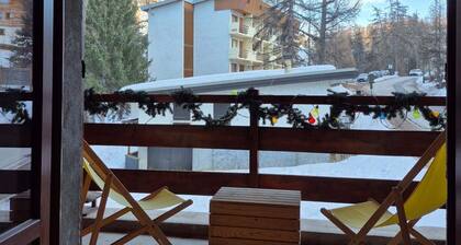 VARS LES CLAUX - CHALET TOUT EQUIPĂ INDĂPENDANT DE 120 m2 POUR 10 PERSONNES