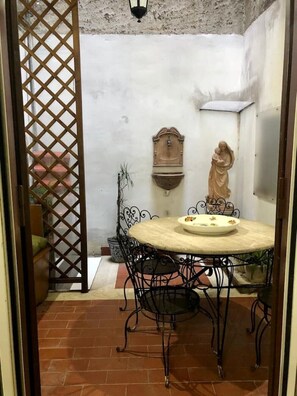 Interior - 1 bedroom apartment in rome (Roma)